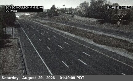 SR-73 : (326) South of Moulton Parkway Undercross live camera view