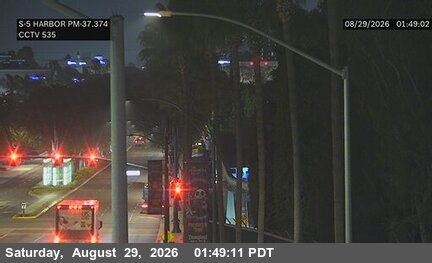 I-5 : (535) SB Harbor live camera view
