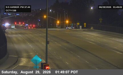 I-5 : (536) NB Harbor live camera view