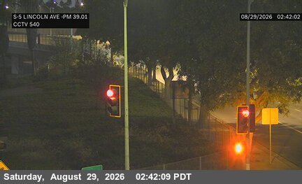 I-5 : (540) SB Lincoln Ave live camera view
