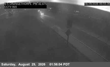I-5 : (915) NB at Orangethorpe live camera view