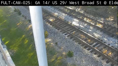 SR 14/West Bridge St at Elder St live camera view