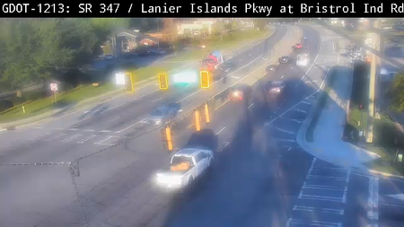 SR 347/Lanier Is Pkwy at Bristrol Ind Rd live camera view