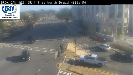 SR 141/Peachtree Rd at N Druid Hills Rd live camera view