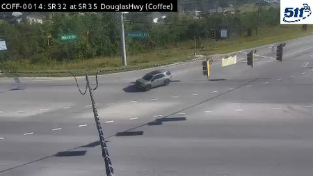 SR 32 at SR 135/Douglas Bypass live camera view