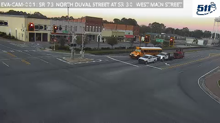 SR 73 (North Duval St) at SR 30 (West Main St) live camera view