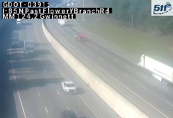 I-85 N past FloweryBranchRd MM 124.2 live camera view