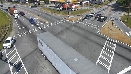 CLAY-006_074023: SR 138 at Taylor Rd (CLAYTON) live camera view