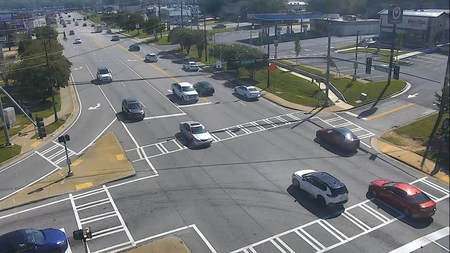 CLAY-180_052083: SR 138 at Daniel Dr (CLAYTON) live camera view