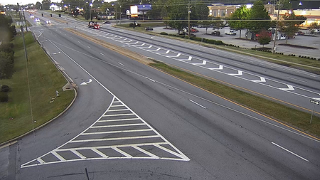 CLAY-612_162015: SR 3/Tara Blvd at North Of Home Depot (CLAYTON) live camera view