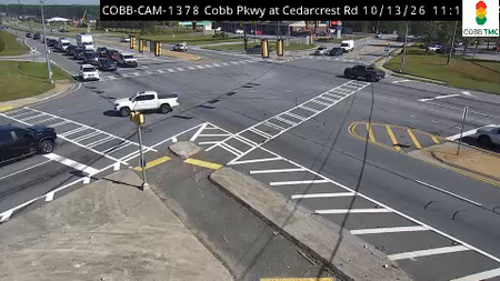 Cobb Pkwy at Cedarcrest Rd live camera view