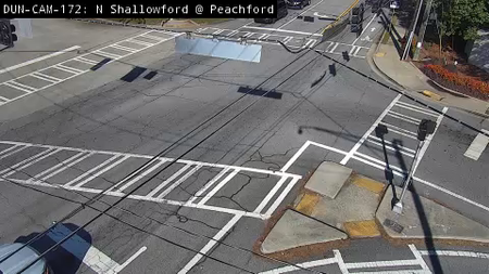 N Shallowford Rd at Peachford Rd live camera view