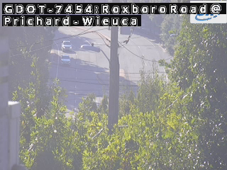 Roxboro Rd at Prichard Way / Wieuca Rd live camera view