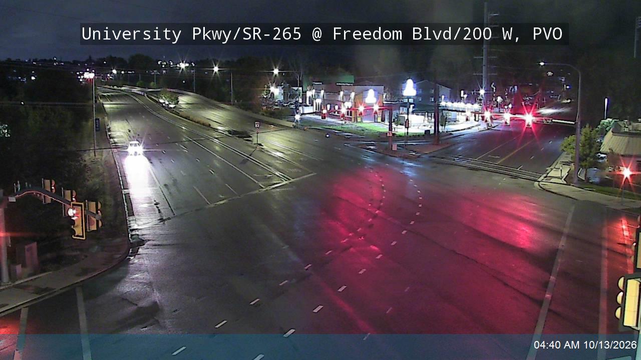 University Pkwy / SR-265 @ Freedom Blvd / 200 W, PVO live camera view