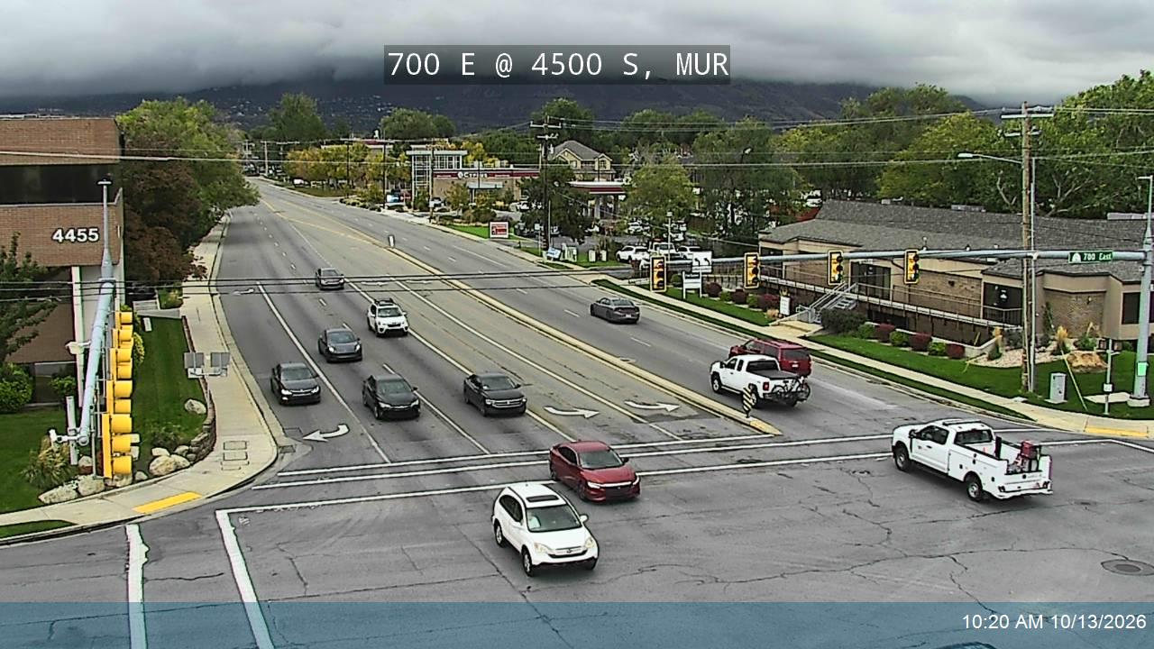 700 E / SR-71 @ 4500 S / SR-266, MUR live camera view