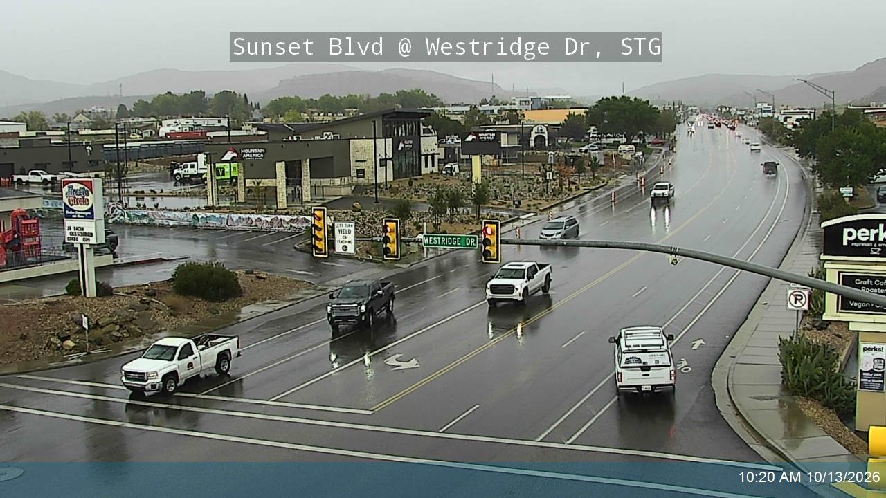 Sunset Blvd / SR-8 @ Westridge Dr, STG live camera view