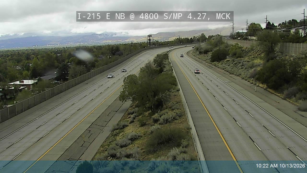 I-215 E NB @ 4800 S / MP 4.27, MCK live camera view
