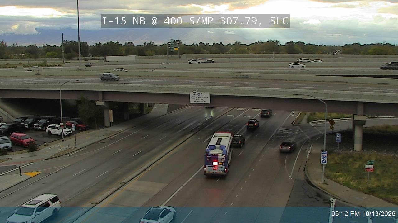 I-15 NB @ 400 S / MP 307.79, SLC live camera view