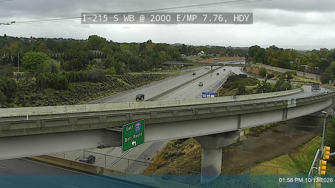 I-215 S WB @ 2000 E / Highland Dr / SR-152 / MP 7.76, HDY live camera view