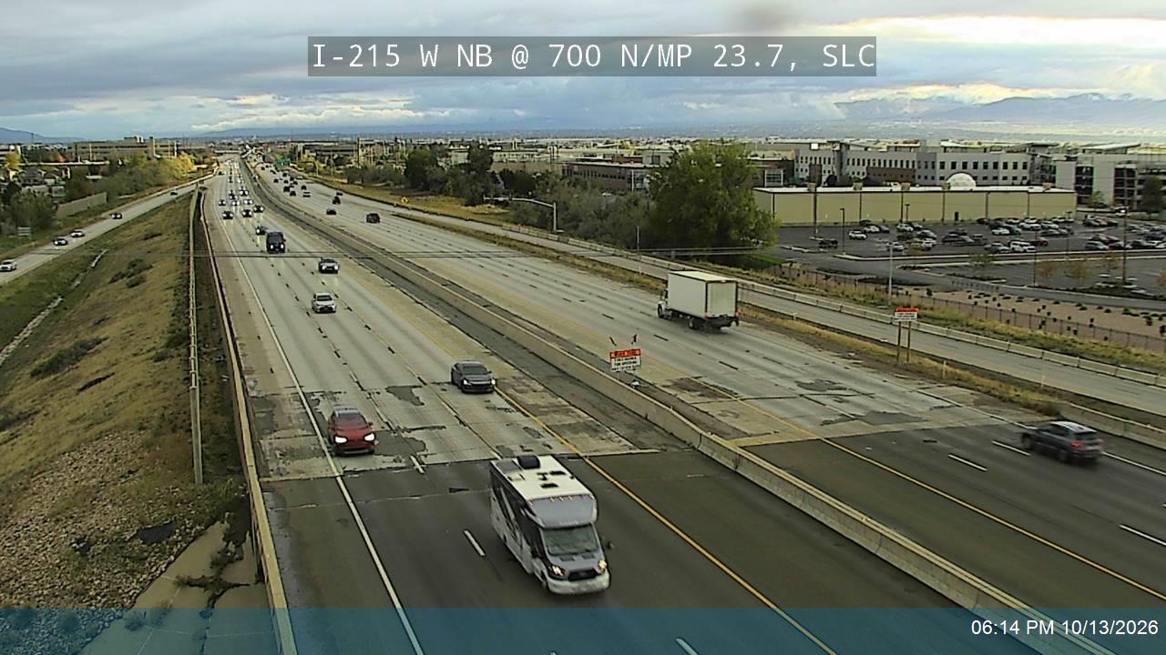 I-215 W NB @ 700 N / MP 23.7, SLC live camera view
