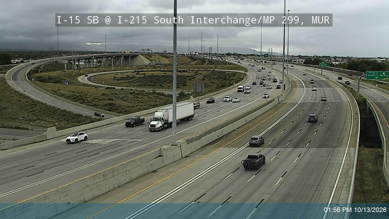 I-15 SB @ I-215 South Interchange / MP 299, MUR live camera view