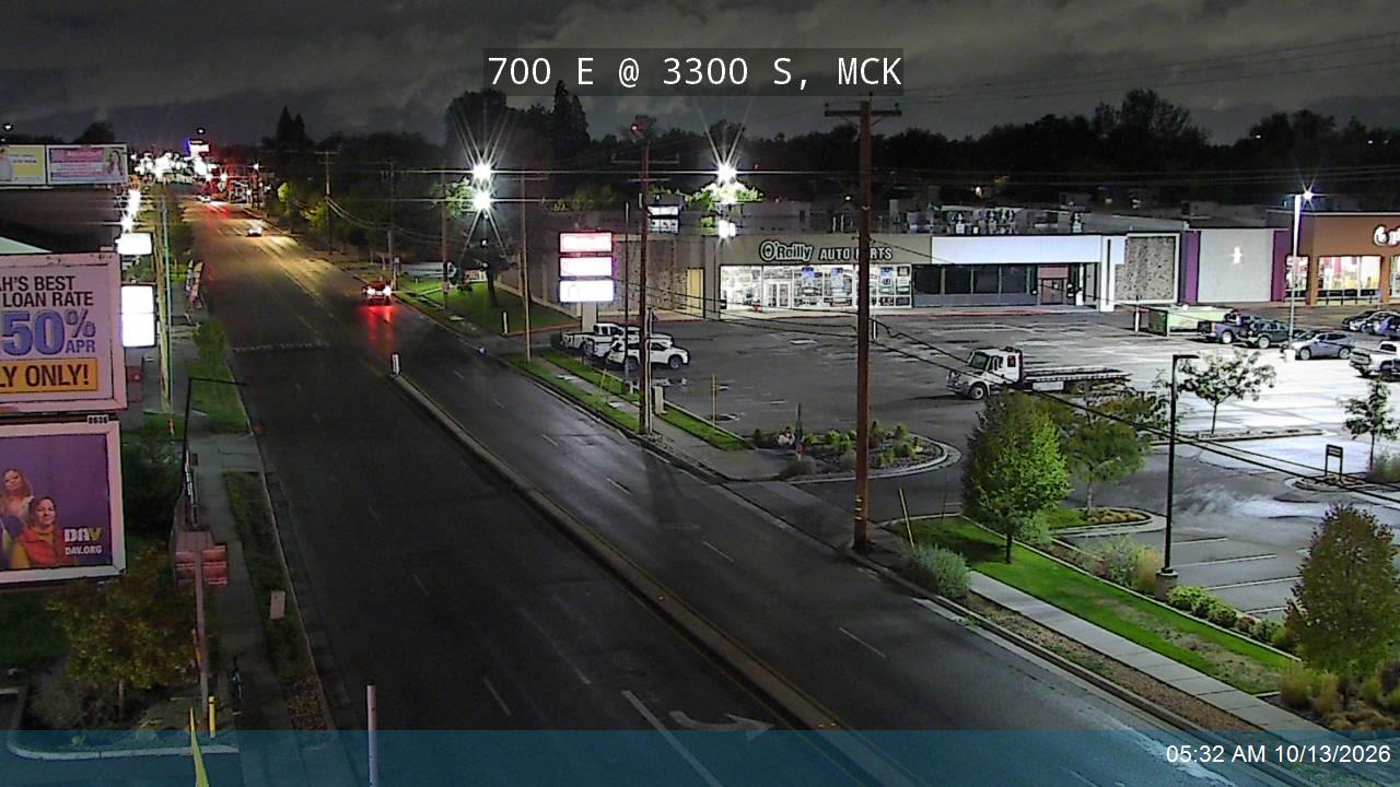 700 E / SR-71 @ 3300 S / SR-171, MCK live camera view