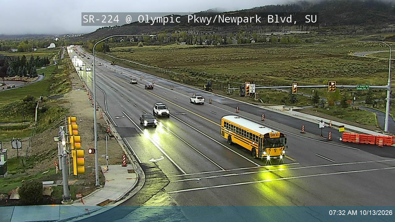 SR-224 @ Olympic Pkwy / Newpark Blvd / MP 11.16, SU live camera view