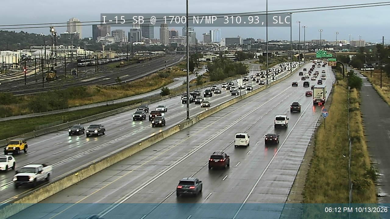 I-15 SB @ 1700 N / MP 310.93, SLC live camera view