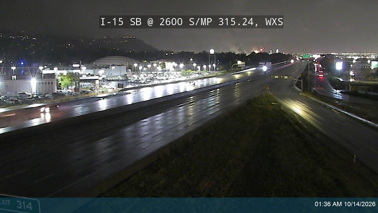 I-15 SB @ 2600 S / SR-93 / MP 315.24, WXS live camera view