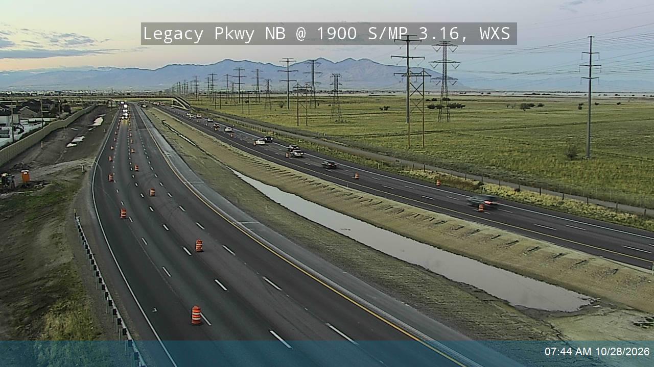 Legacy Pkwy / SR-67 NB @ 1900 S / MP 3.16, WXS live camera view