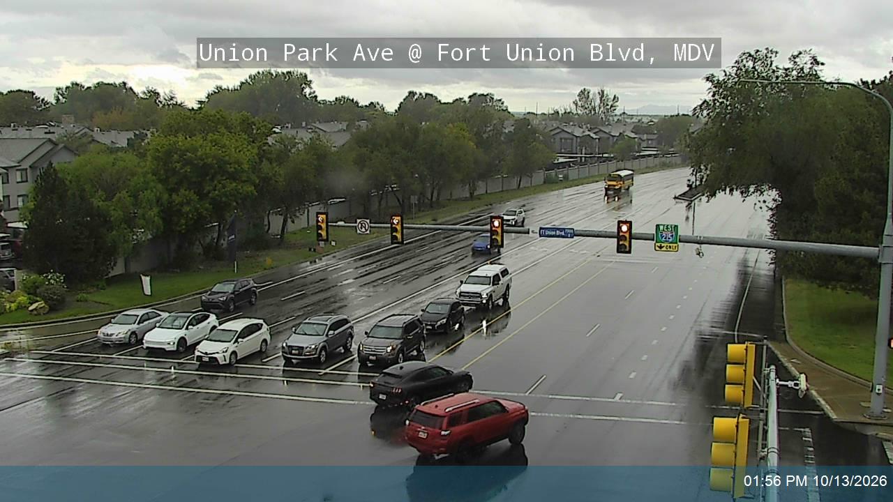 Union Park Ave / 1090 E @ Fort Union Blvd / 7000 S, MDV live camera view