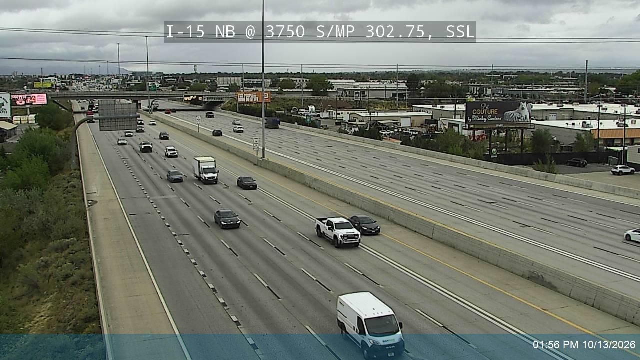 I-15 NB @ 3750 S / MP 302.75, SSL live camera view