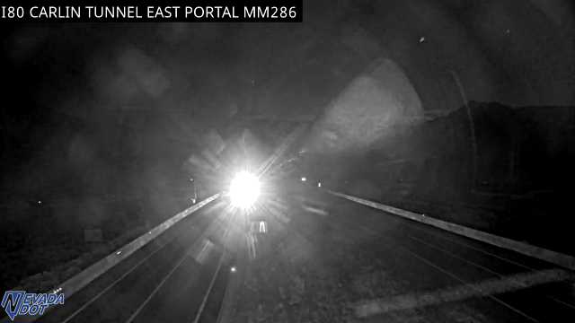 IR-80 MM 286 Carlin Tunnel East EL08 live camera view