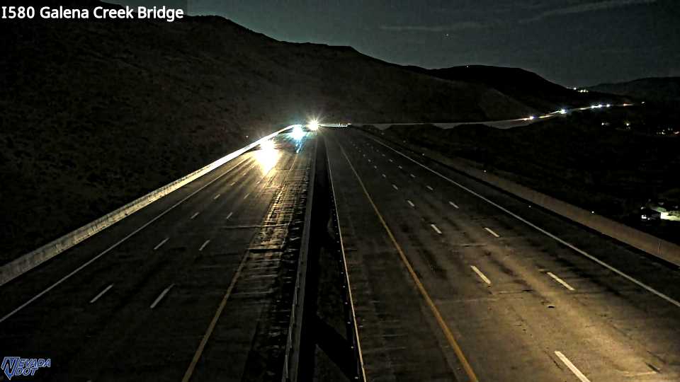 I580@Galena Creek Bridge live camera view