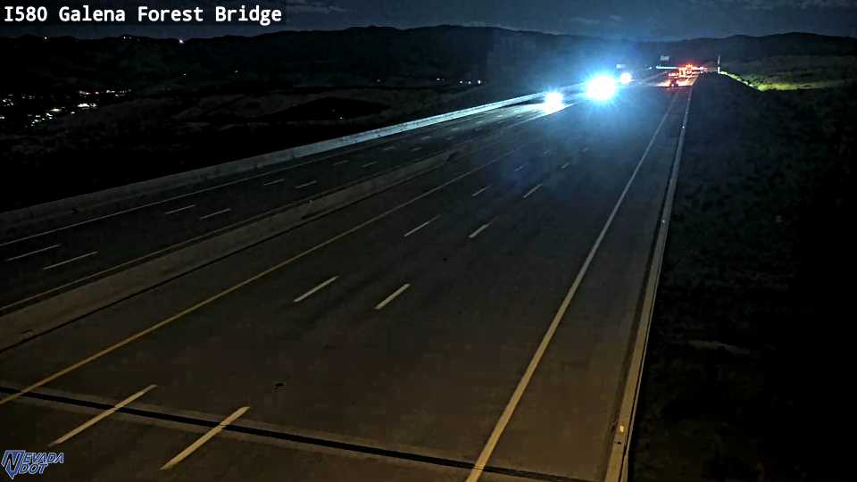 I580@Galena Forest Bridge live camera view