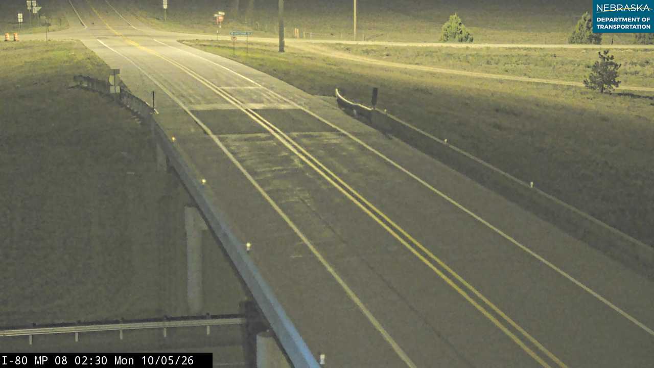 I-80 Bushnell (Overhead) live camera view