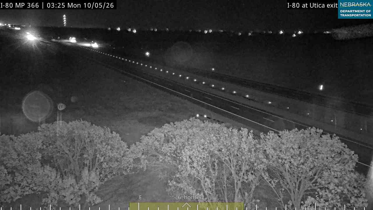 I 80 at Utica Interchange (Intersection) live camera view