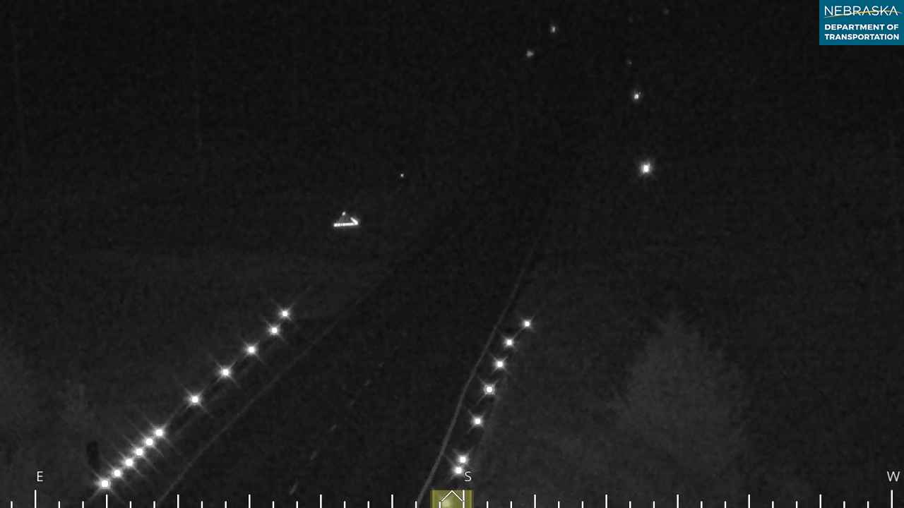 NE 21 Cozad South (21 South) live camera view