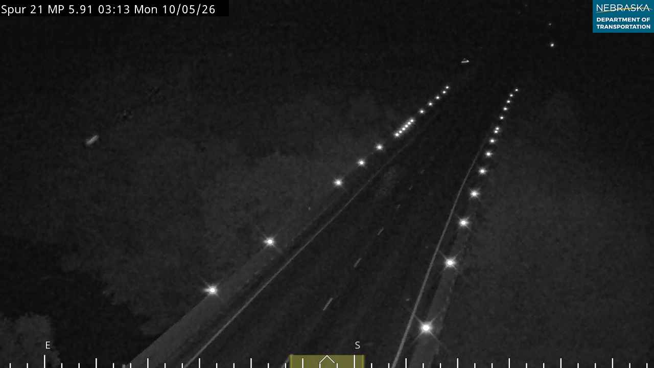 NE 21 Cozad South (Bridge) live camera view