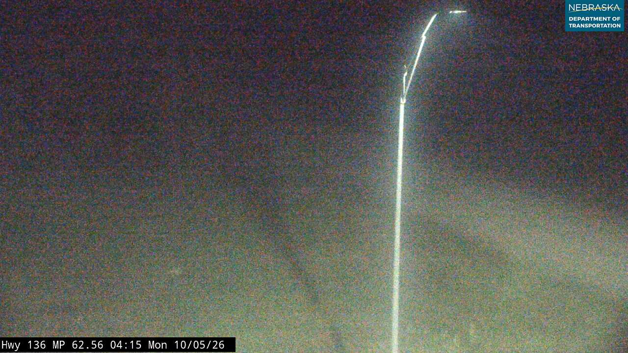 US 136 E of Riverton (North) live camera view