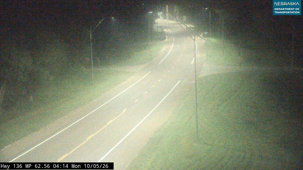 US 136 E of Riverton (East) live camera view