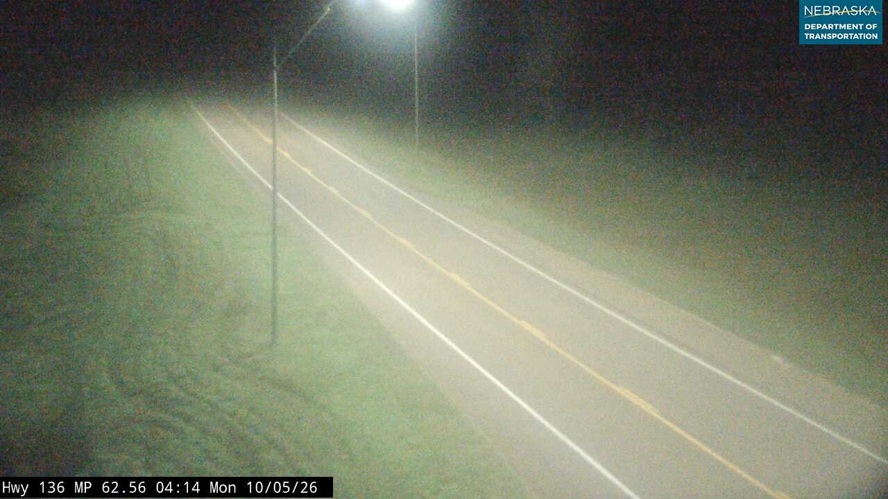 US 136 E of Riverton (West) live camera view