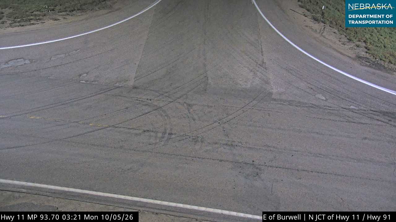 NE 11 Hwy 11 East of Burwell (Intersection) live camera view