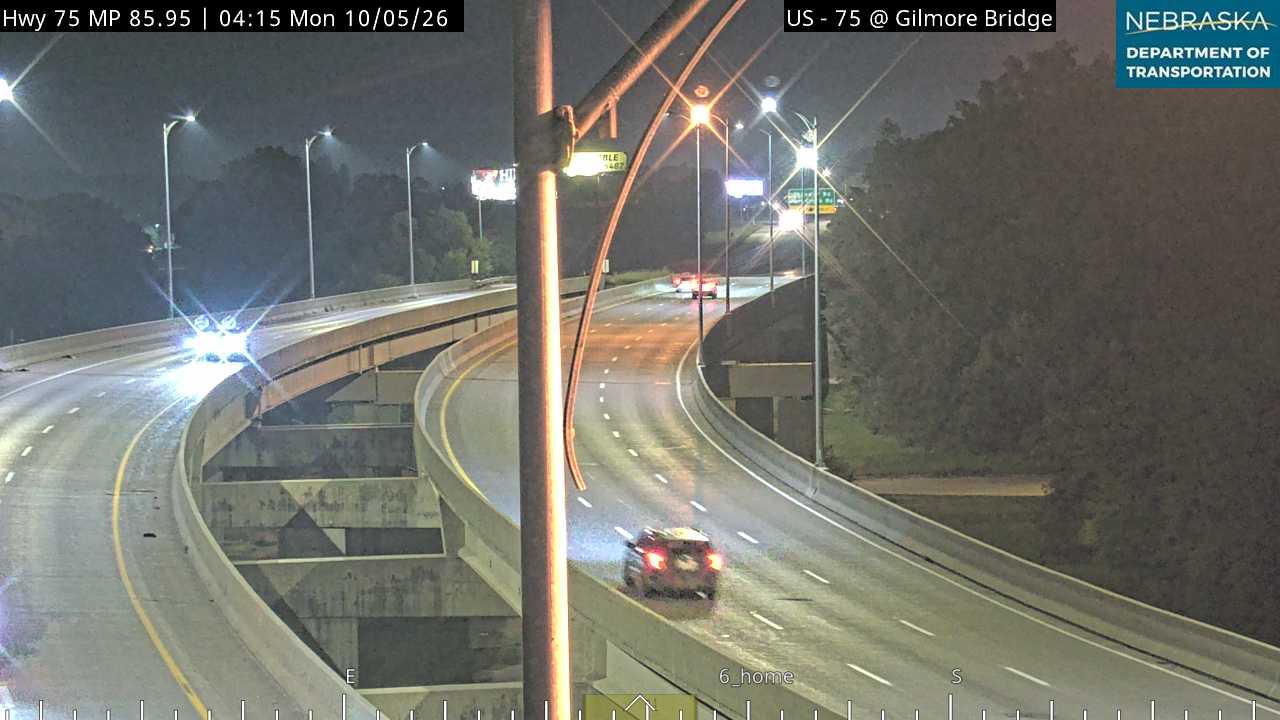 US 75 Gilmore Bridge in Omaha (Various Views) live camera view