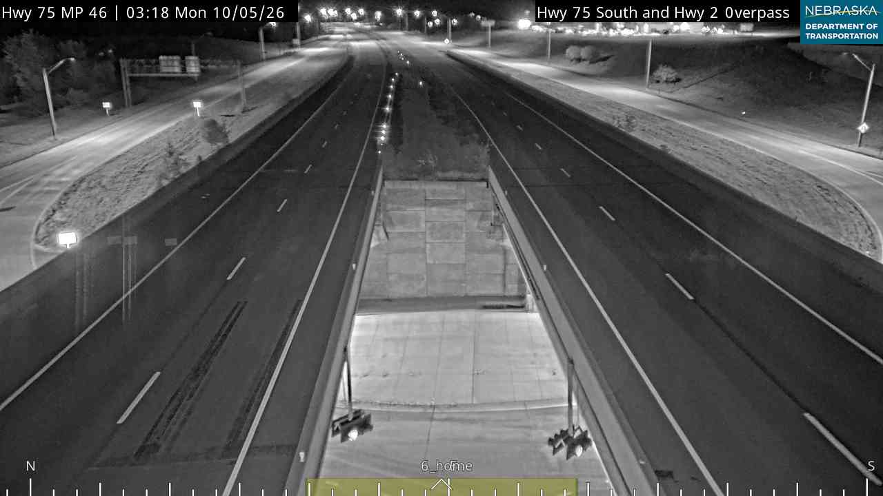 US 75 Hwy 2 at 75 South (Intersection) live camera view
