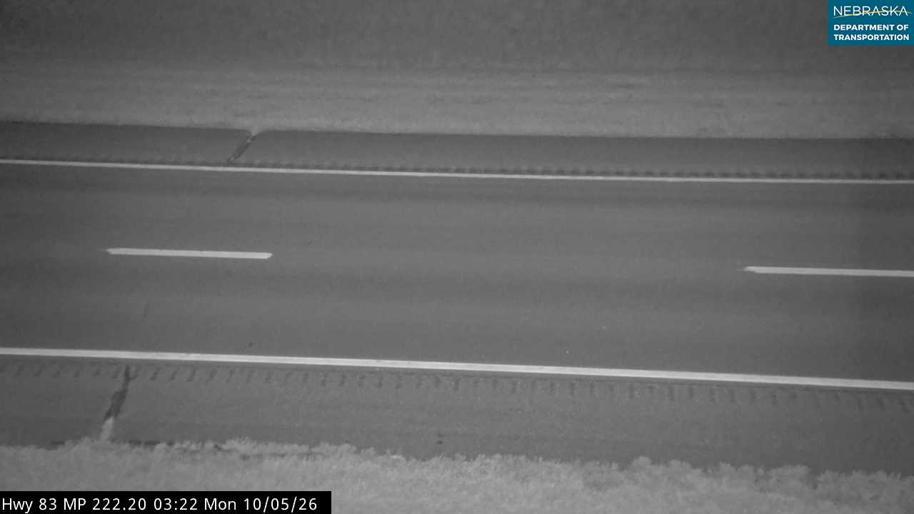 US 83 SD border N of Valentine (83 surface view) live camera view