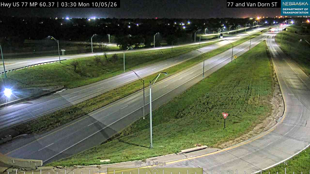 US 77 Van Dorn in Lincoln (Various Views) live camera view