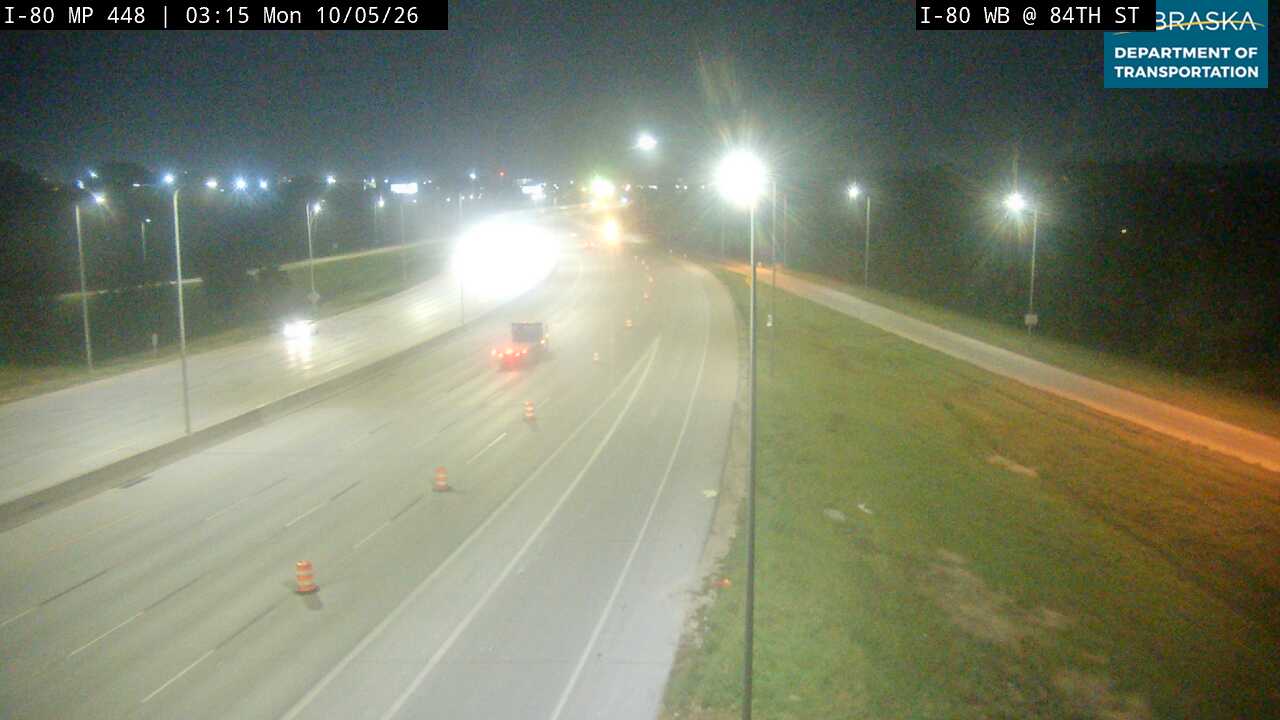 I-80 84th St in Omaha (Various Views) live camera view