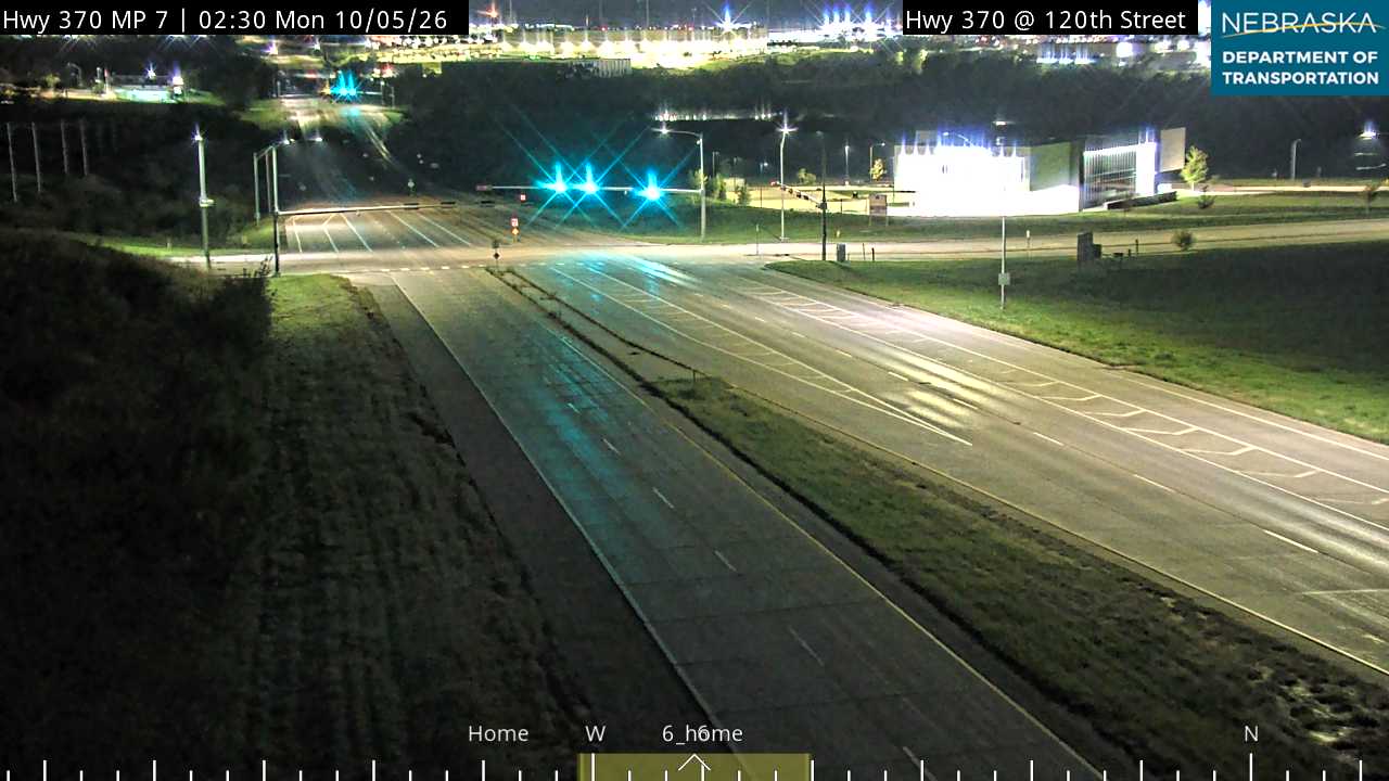 NE 370 120th St (Various) live camera view