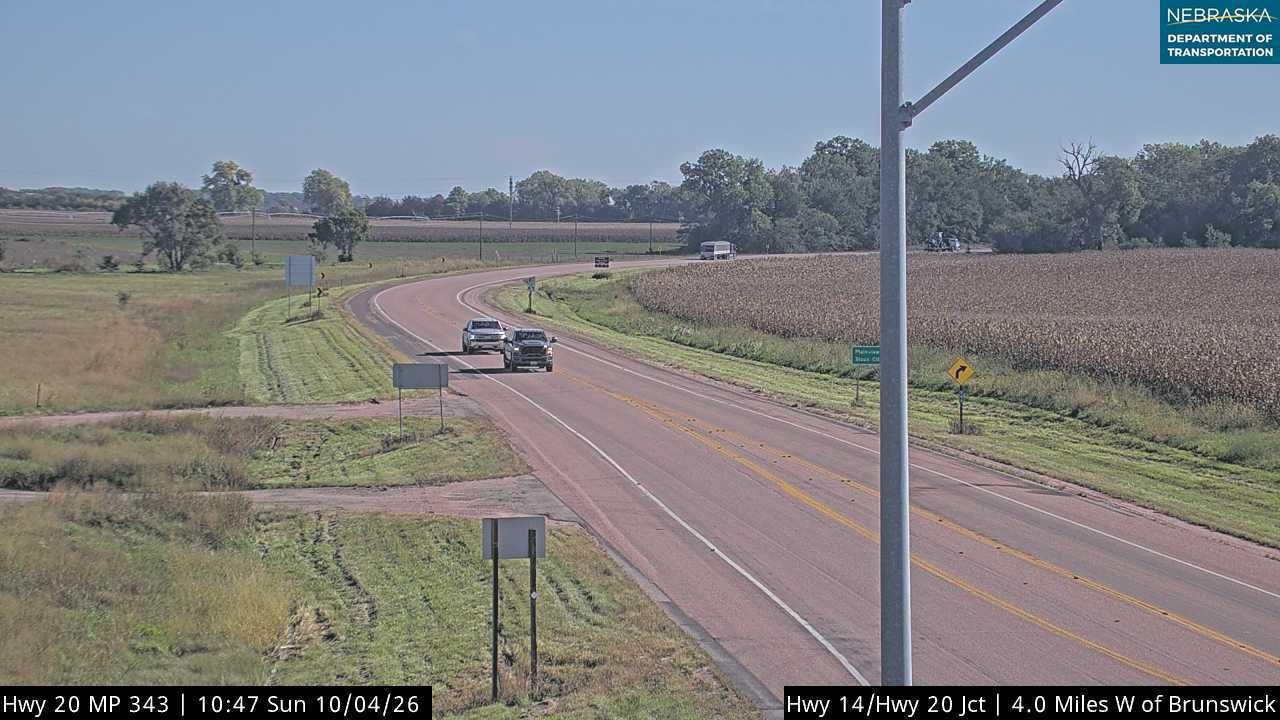 US 20 E of Royal (20 looking east) live camera view